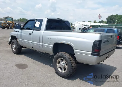 2002 Dodge Ram 2500 St from USA, damaged, VIN 3B7KF23C92M271907